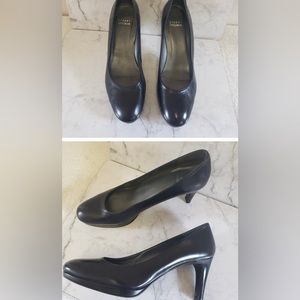 Stuart Weitzman black  leather dressy heels